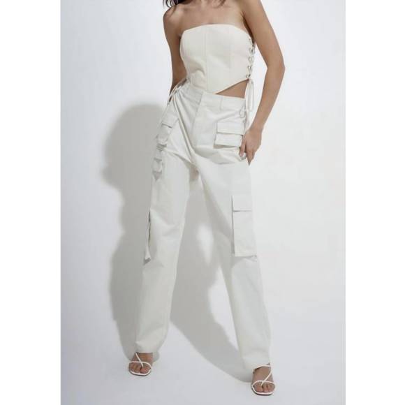 NEW BEIGE BOTANY the baylee corset tie top in off white - Picture 2 of 4